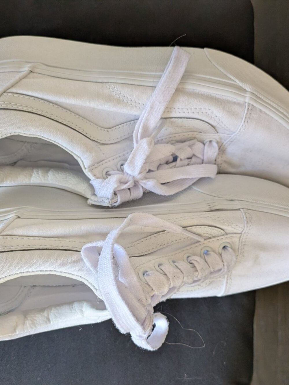 Vans True-White Low-Top Sneakers | Size 10 - Picture 3 of 5